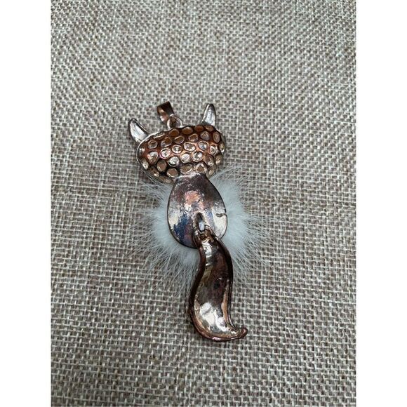 New Furry Fox Bling Pendant Foxy Cleopatra Crystals Gift Idea Collection Piece - Picture 2 of 10